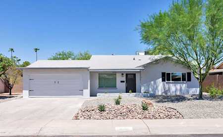 2028 E Minton Drive Tempe, AZ 85282