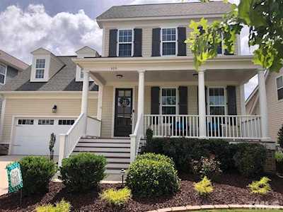 109 Mearleaf Place Holly Springs, NC 27540