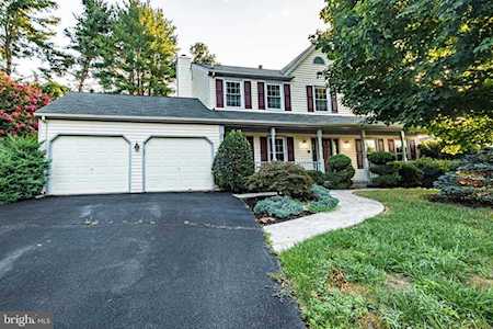 5836 Stone Ridge Dr Centreville, VA 20120