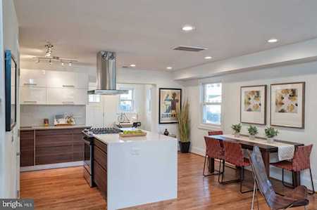 2032 E St NE Washington, DC 20002