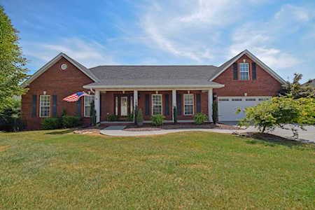 541 Grassland Dr Maryville, TN 37804
