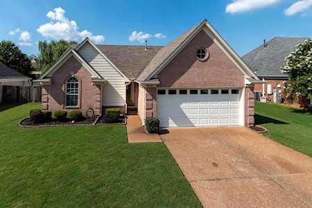 10246 S Green Moss Dr Unincorporated, TN 38018
