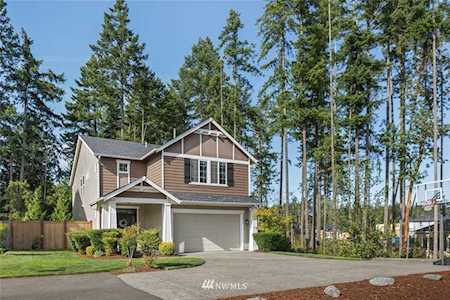 11274 NW Borgen Lp Gig Harbor, WA 98332