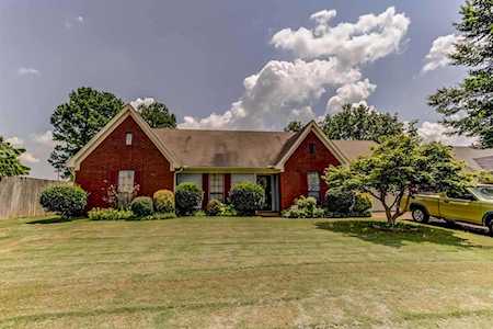 3336 Nancy Ln Bartlett, TN 38134