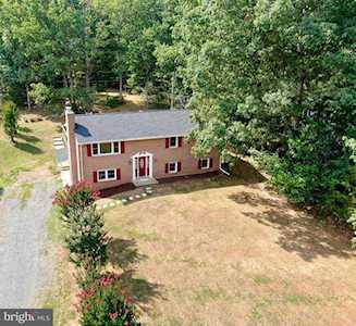 2202 Mountain Rd Haymarket, VA 20169
