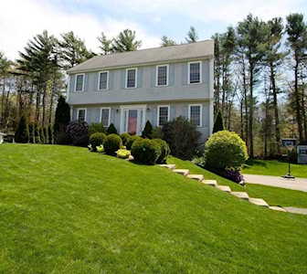 30 Cinnamon Ridge Circle Middleboro, MA 02346