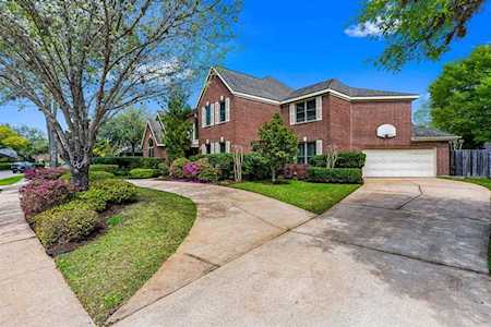 2214 Old South Dr Richmond, TX 77406