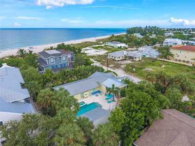 103 47Th St Holmes Beach, FL 34217