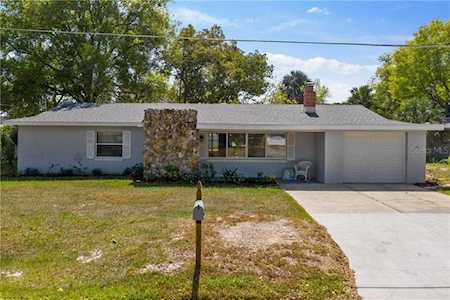 263 Belle Ayre Drive Mount Dora, FL 32757