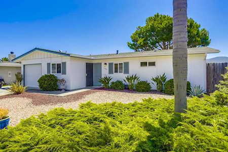 927 La Tierra Drive San Marcos, CA 92078