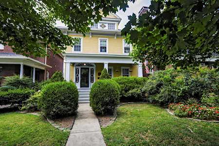 2005 Kenilworth Pl Louisville, KY 40205