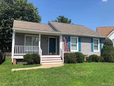 6032 Ironworks Ct Mechanicsville, VA 23111