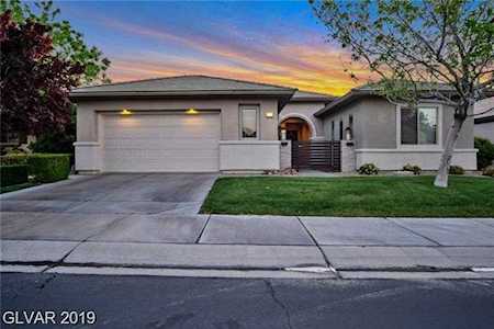 5 Levan Hills Trl Henderson, NV 89052