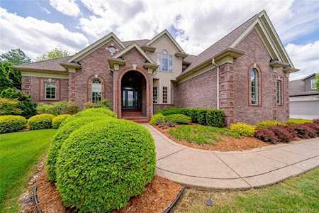 12308 Hummingbird Way Sellersburg, IN 47172