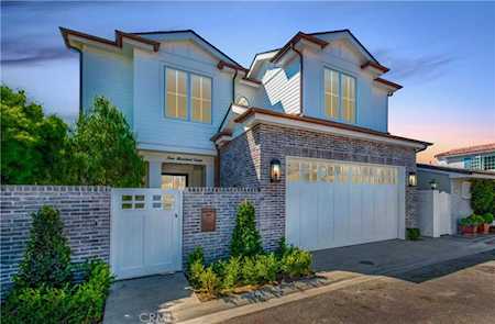 207 Via Ithaca Newport Beach, CA 92663