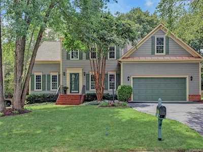6018 Glen Abbey Dr Henrico, VA 23059