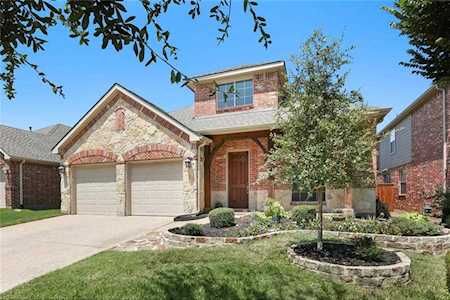 961 Noble Avenue Lantana, TX 76226