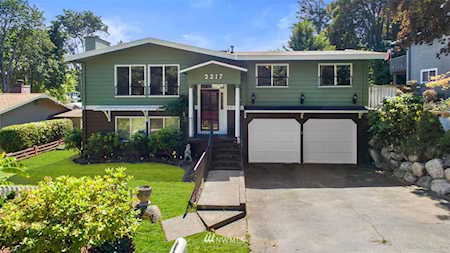 2217 SW 346th St Federal Way, WA 98023