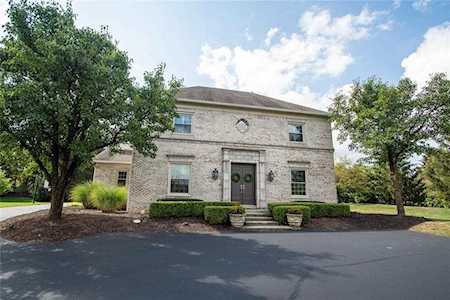 10801 Turne Grove Fishers, IN 46037