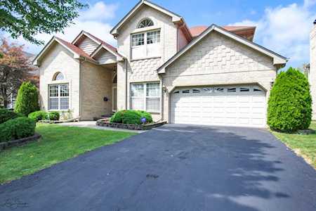 9246 Nagle Ave Morton Grove, IL 60053