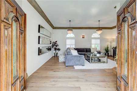 940 Rosecrans Avenue Manhattan Beach, CA 90266