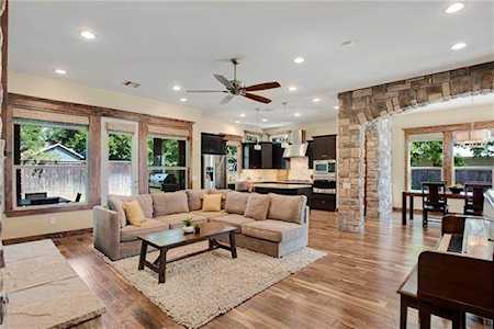 5608 Clay Ave #B Austin, TX 78756