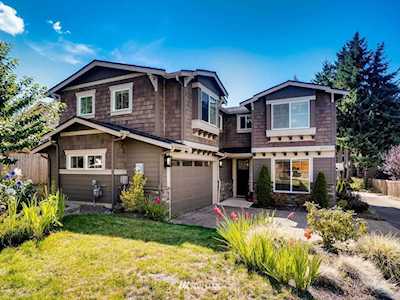 8031 124th Ave NE Kirkland, WA 98033