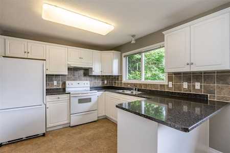 34779 Marshall Road Abbotsford, BC V2S 1M4