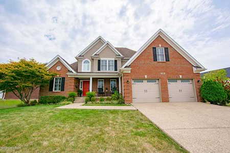 8608 Sanctuary Ln Louisville, KY 40291