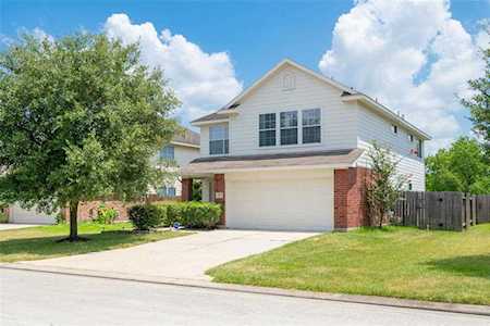 9914 Myrtle Field Ln Houston, TX 77044