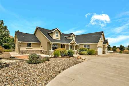 391 Angelina Circle Wellington, NV 89444