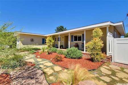 2700 Fanwood Avenue Long Beach, CA 90815