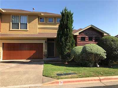 6705 Covered Bridge Dr #17 Austin, TX 78736