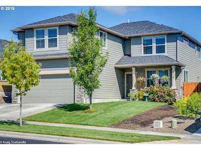 1035 35th Ave Forest Grove, OR 97116