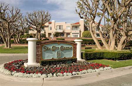 19431 Macgregor Circle Huntington Beach, CA 92648