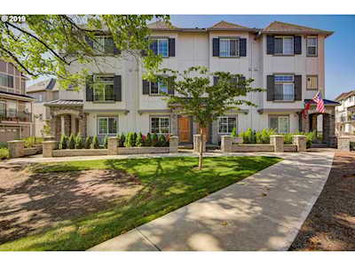 28533 SW Orleans Ave Wilsonville, OR 97070