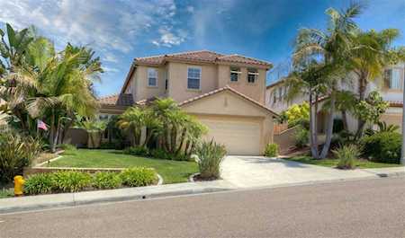 6488 Goldenbush Dr Carlsbad, CA 92011