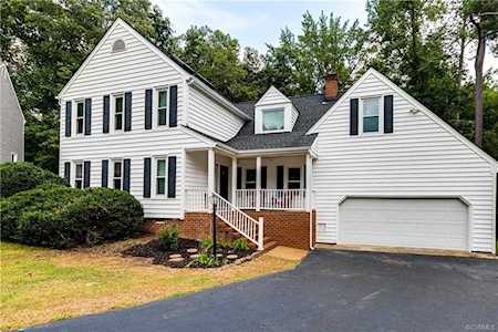 5701 Grove Forest Ct Midlothian, VA 23112