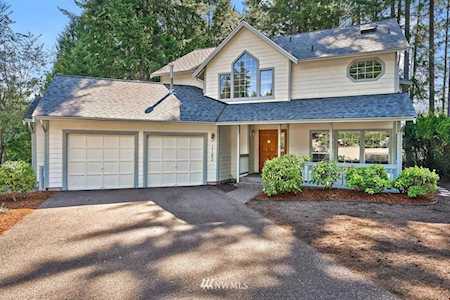 1183 NW Gooseberry Ct Silverdale, WA 98383