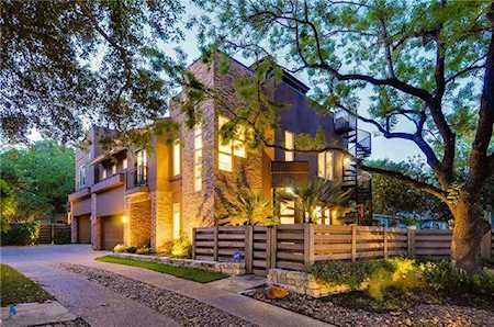 2502 Kinney Rd #A Austin, TX 78704