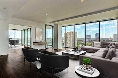 3433 Westheimer Houston, TX 77027
