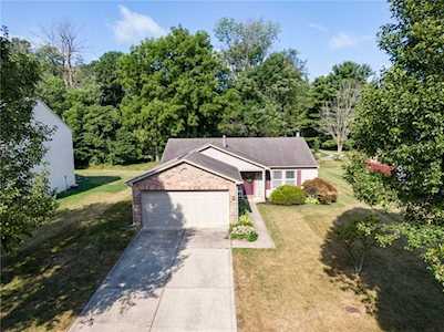19433 Tradewinds Dr Noblesville, IN 46062