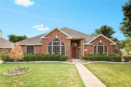 1300 Calistoga Drive Rockwall, TX 75087