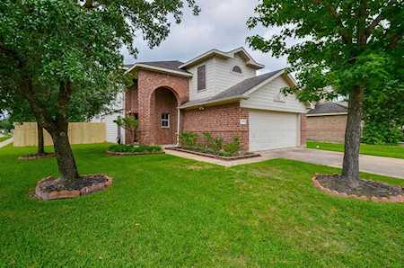 20503 Holly Barr Ln Cypress, TX 77433