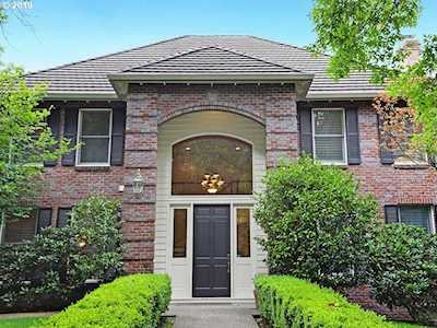 2447 NW Jonathon Pl Portland, OR 97229