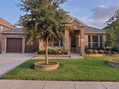 1305 Ponca Street Carrollton, TX 75010