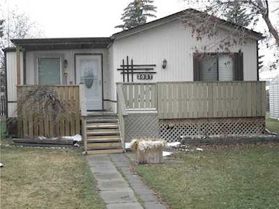 3037 Burroughs Manor NE Calgary, AB t1y 6k1