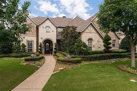 8311 Buffalo Drive Lantana, TX 76226