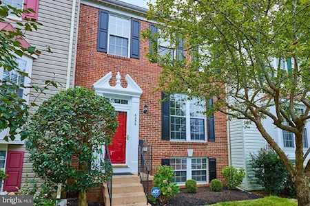 6336 Gun Mount Ct Centreville, VA 20121