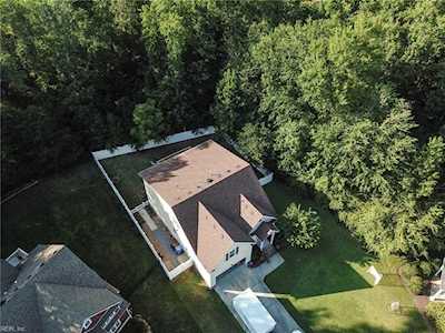 504 Bells Hollow Ct Chesapeake, VA 23322